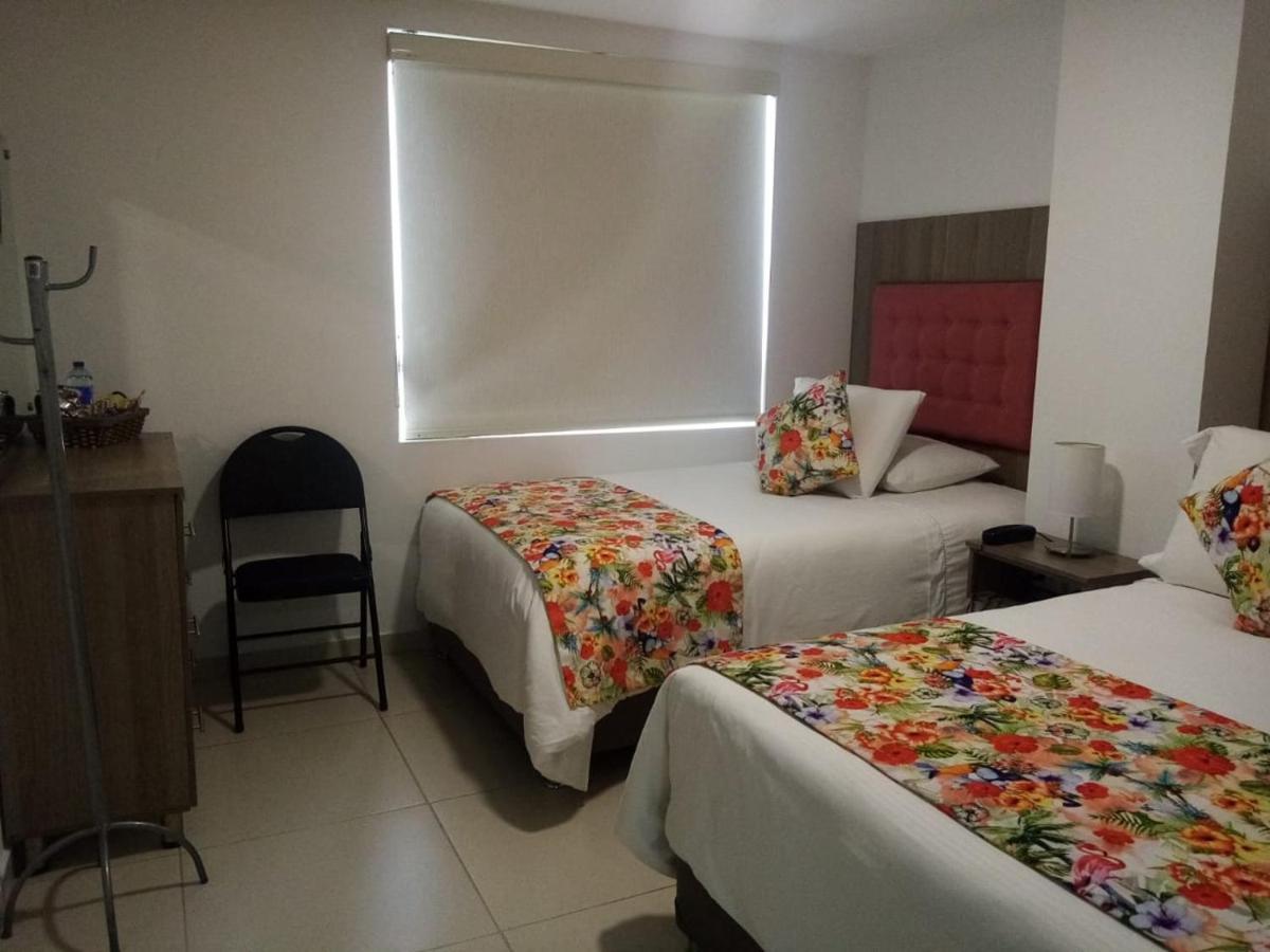 Grato Hotel